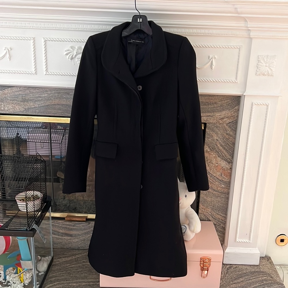 Zara 100 % wool coat in black size S